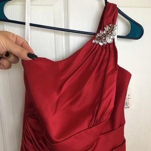 David’s Bridal bridesmaid/formal gown, Apple red